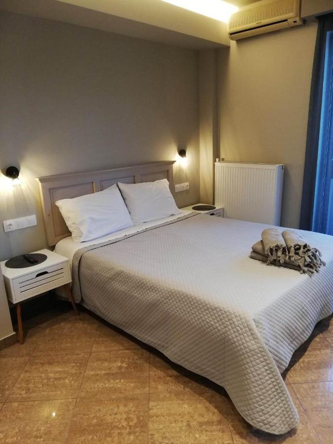 Maltezos Rooms Méthana エクステリア 写真